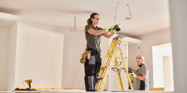 Best Emergency Electrical Repair  in Hull, IA
